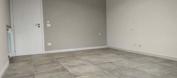 4 bedrooms Apartment in Piacenza, Italy No. 340837 3