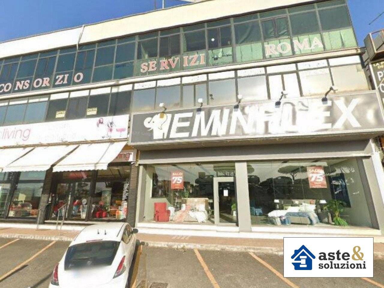 Propriété commerciale à Rome, Italy 2333m² No. 385849