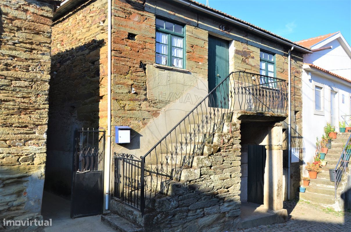 4 bedrooms House in Alijo, Portugal No. 169801