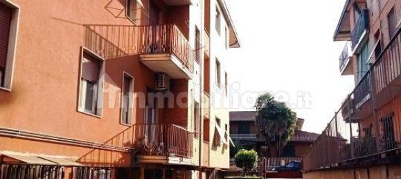 2 bedrooms Apartment in Magenta, Italy No. 336545 28