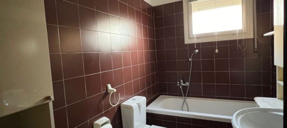 4 Schlafzimmer Wohnung in Ravenna, Italy, Nr. 380772 7