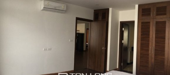 Apartamento de 3 dormitorios en Tay Ho, Vietnam No. 1634 9