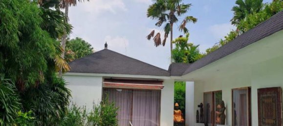Villa de 5 dormitorios en Canggu, Indonesia No. 3986 3