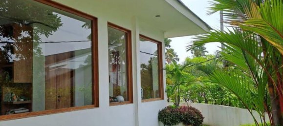 Villa de 5 dormitorios en Canggu, Indonesia No. 3986 2