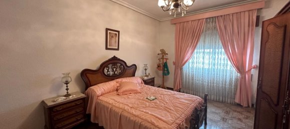 Casa de 6 dormitorios en Don Benito, Spain No. 29463 23