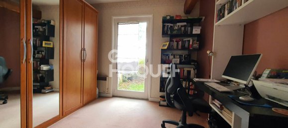 3 Schlafzimmer Haus in Saint-Etienne-le-Molard, France, Nr. 195497 12