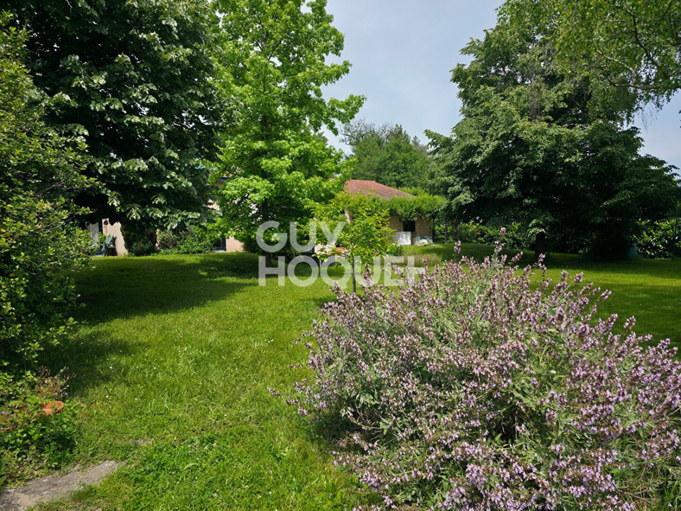3 Schlafzimmer Haus in Saint-Etienne-le-Molard, France, Nr. 195497