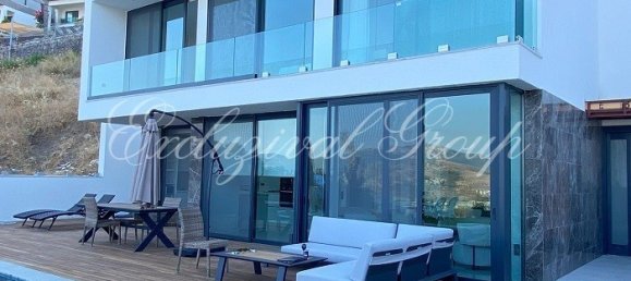 4 bedrooms Villa in Bodrum, Turkey No. 28778 3
