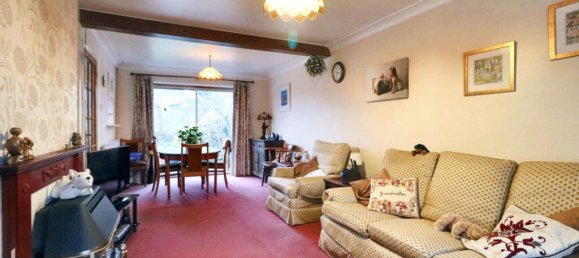 3 bedrooms House in Dartford, United Kingdom No. 4921 3