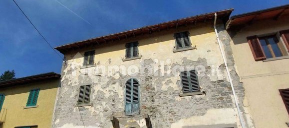 4 bedrooms Villa in Arezzo, Italy No. 207765 4