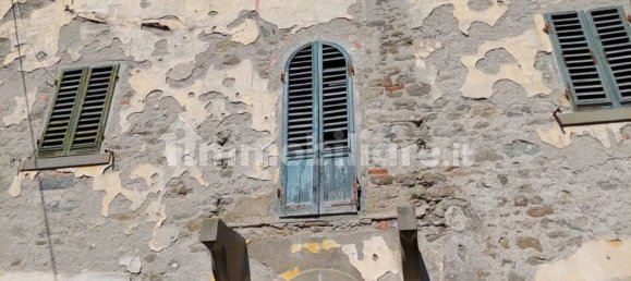 4 bedrooms Villa in Arezzo, Italy No. 207765 6