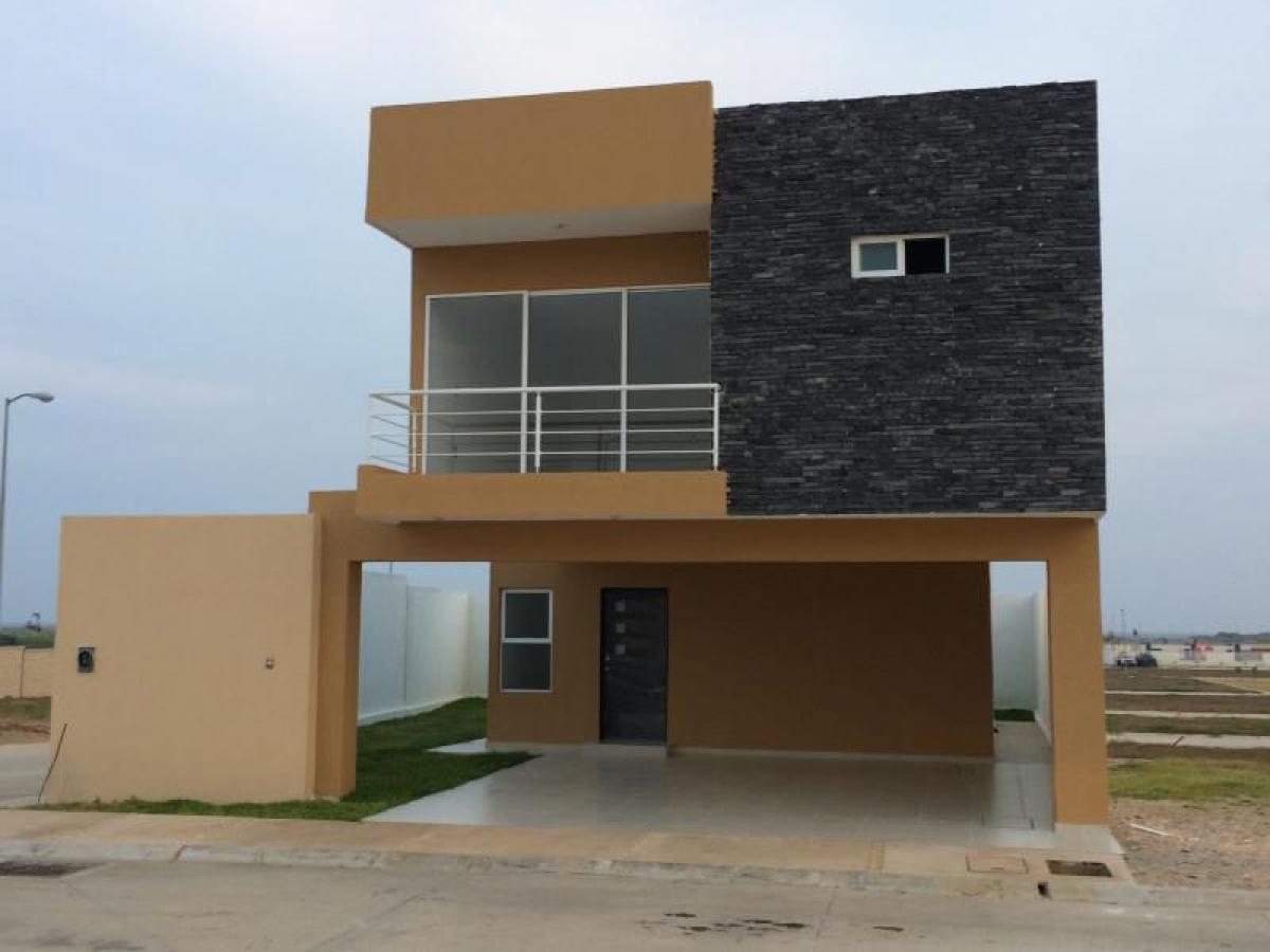 Casa de 3 dormitorios en Tijuana, Mexico No. 150006