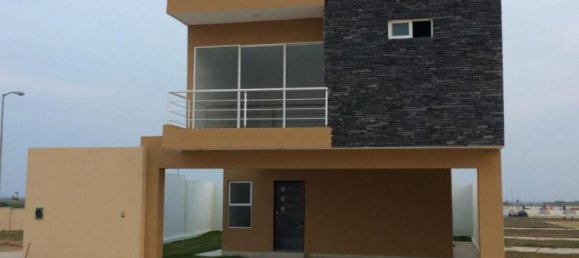 Casa de 3 dormitorios en Tijuana, Mexico No. 150006 2