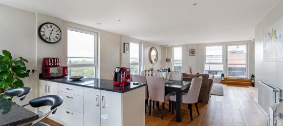 3 غرف نوم شقة في Brentford, United Kingdom رقم 14006 4