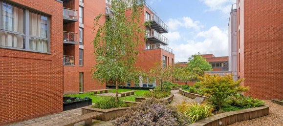 3 غرف نوم شقة في Brentford, United Kingdom رقم 14006 13