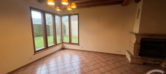4 Schlafzimmer Haus in Mezieres-lez-Clery, France, Nr. 212658 5