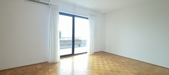 2 bedrooms Townhouse in Bergstrase, Germany No. 201150 12