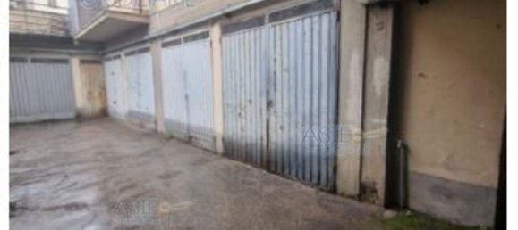 6 rooms Apartment in Prato, Italy No. 51766 9