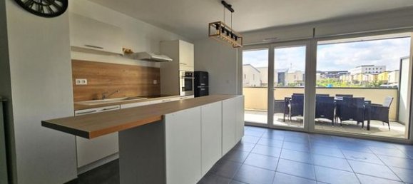 Apartamento de 3 dormitorios en Metz, France No. 306682 8