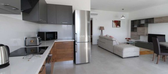 Квартира с 2 спальнями в Пемброке, Мальта № 6881 4