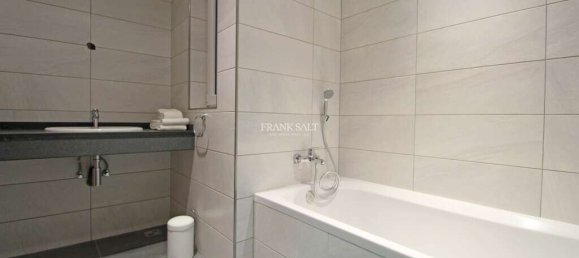 Квартира с 2 спальнями в Пемброке, Мальта № 6881 9