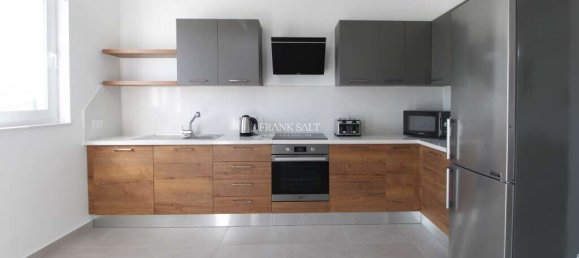 Квартира с 2 спальнями в Пемброке, Мальта № 6881 3