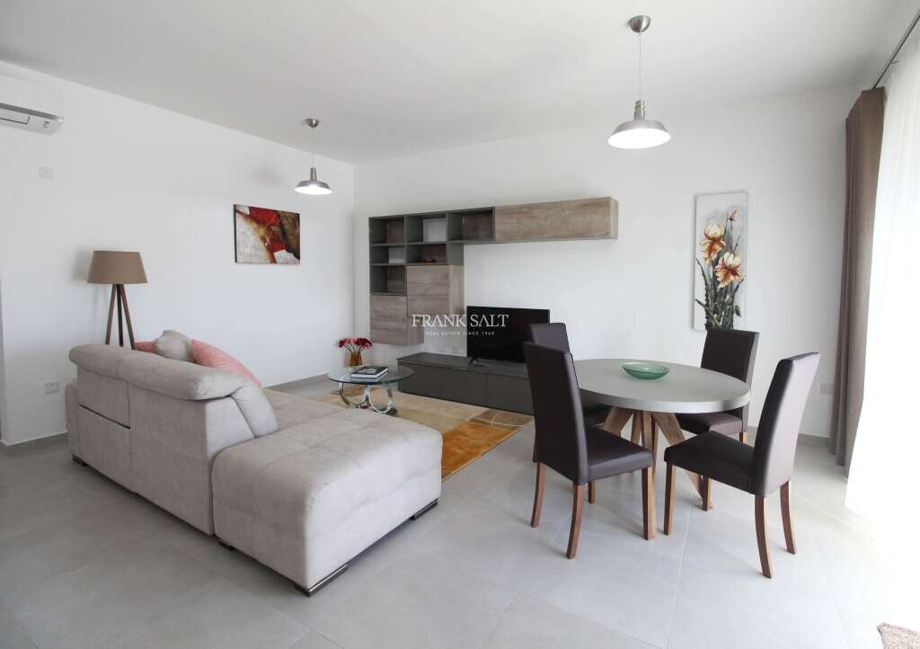 Квартира с 2 спальнями в Пемброке, Мальта № 6881