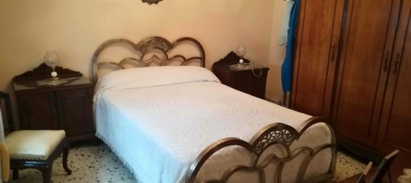 Apartamento de 4 dormitorios en Puertollano, Spain No. 139900 8