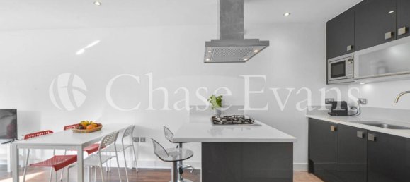 2 bedrooms Apartment in London, United Kingdom No. 4313 2