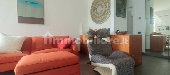 3 rooms Apartment in Milan, Italy No. 374060 4
