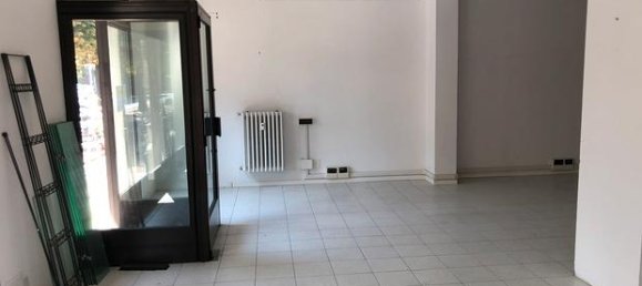 3 rooms Commercial property in Asola, Italy No. 296219 6