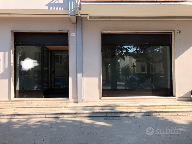 3 rooms Commercial property in Asola, Italy No. 296219