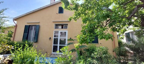 5-Zimmer Haus in Rosignano Marittimo, Italy, Nr. 77092 2