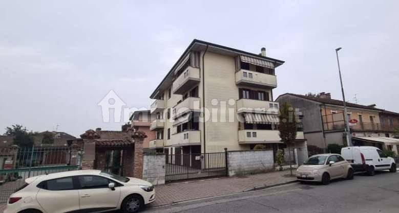 1 bedroom Apartment in Sant'Angelo Lodigiano, Italy No. 323419