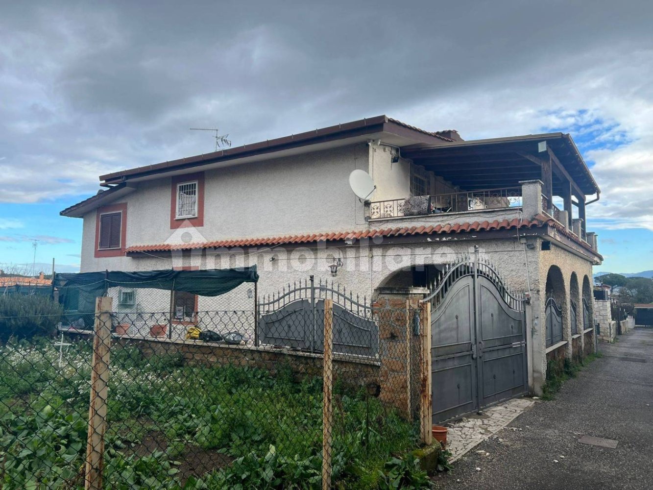 2 bedrooms Apartment in Rome, Italy No. 46236