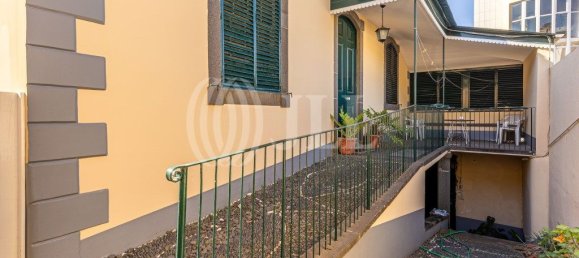 4 bedrooms House in Funchal, Portugal No. 139979 7