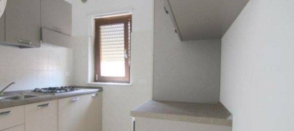 1 Schlafzimmer Wohnung in L'Aquila, Italy, Nr. 312525 2