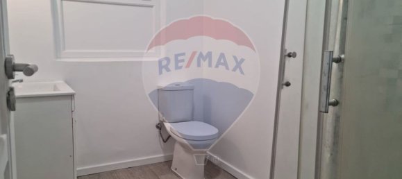 3 bedrooms Apartment in Amadora, Portugal No. 81972 4