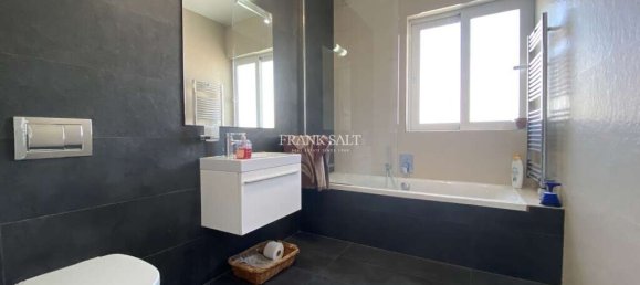 Вилла с 4 спальнями в Каппара, Мальта № 10435 10