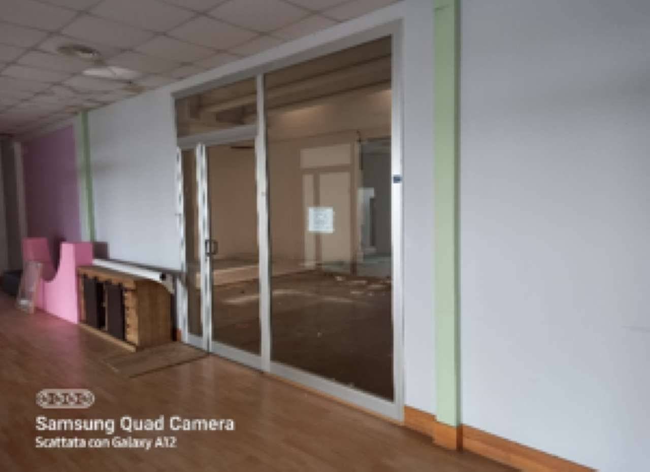 67m² Commercial property in Marcianise, Italy No. 315756