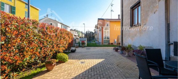 4-Zimmer Wohnung in San Secondo Parmense, Italy, Nr. 228069 9