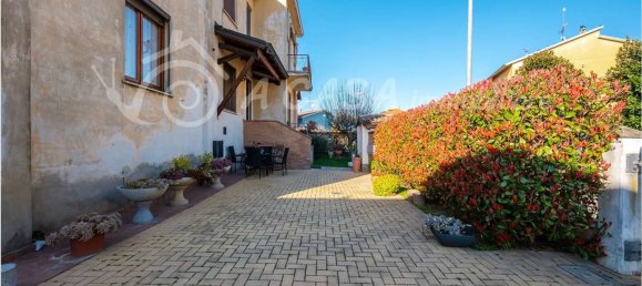 4-Zimmer Wohnung in San Secondo Parmense, Italy, Nr. 228069 6