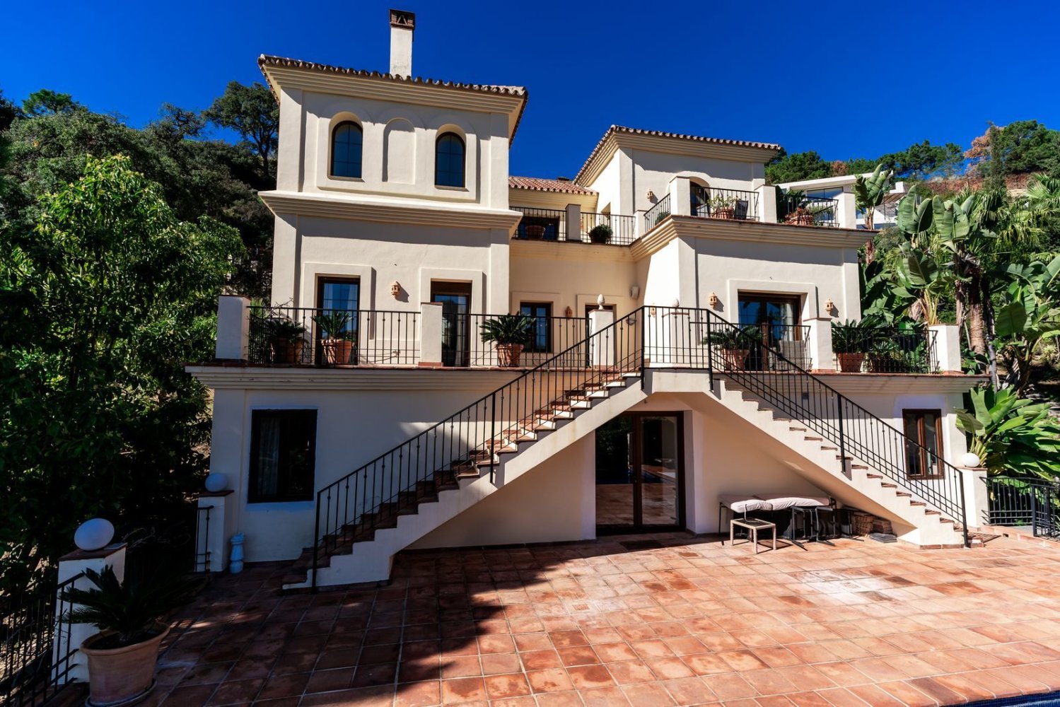 6 bedrooms House in Malaga, Spain No. 135184