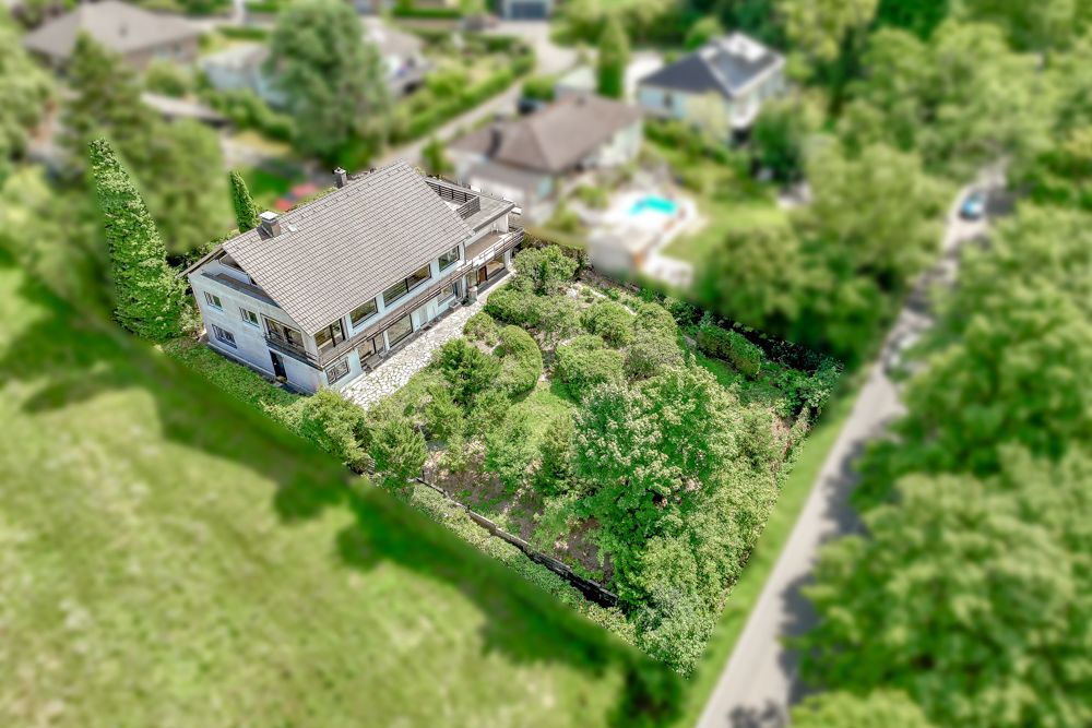 Дом с 9 комнатами в Рейн-Зиг, Германия № 301682