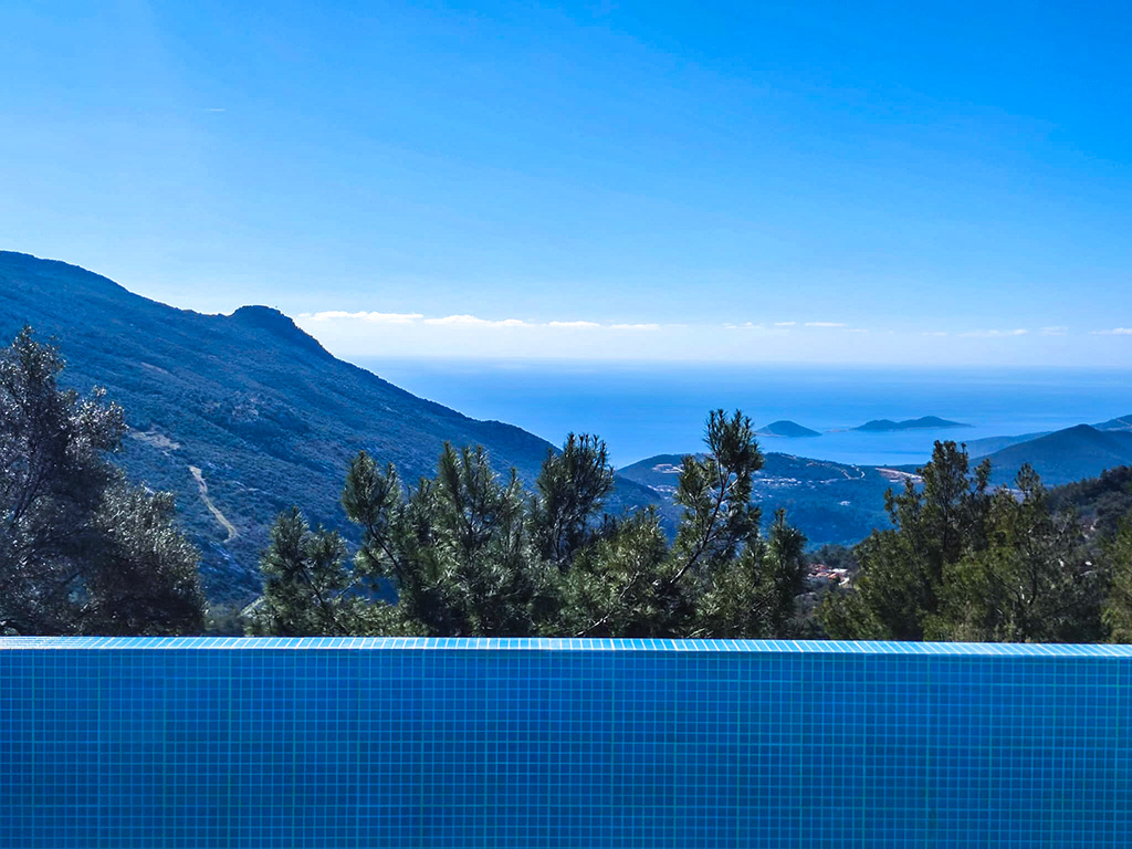 Villa 3+1 in Kalkan, Turkey No. 2767