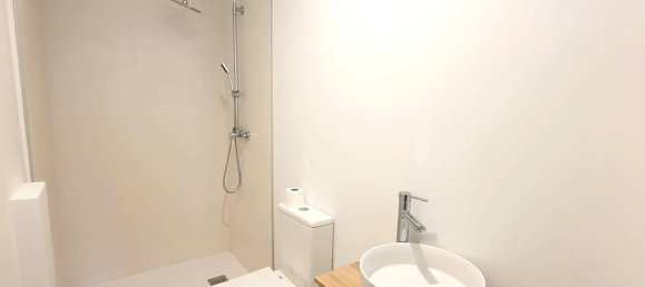 1 Schlafzimmer Wohnung in Madrid, Spain, Nr. 365414 5