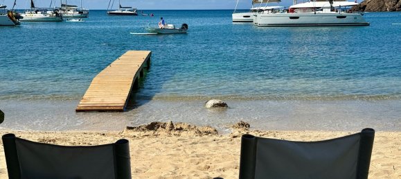 4 bedrooms Villa in English Harbor, Antigua and Barbuda No. 26 2