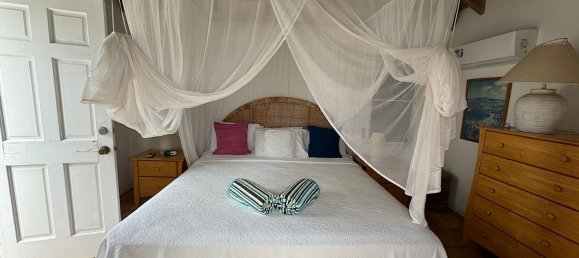 4 bedrooms Villa in English Harbor, Antigua and Barbuda No. 26 26