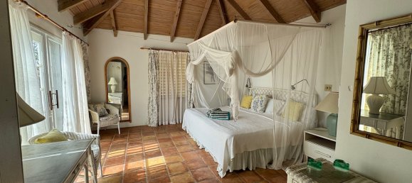 4 bedrooms Villa in English Harbor, Antigua and Barbuda No. 26 11