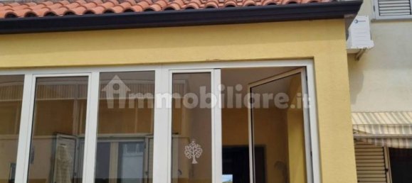 Villa de 4 dormitorios en Paola, Italy No. 299373 2